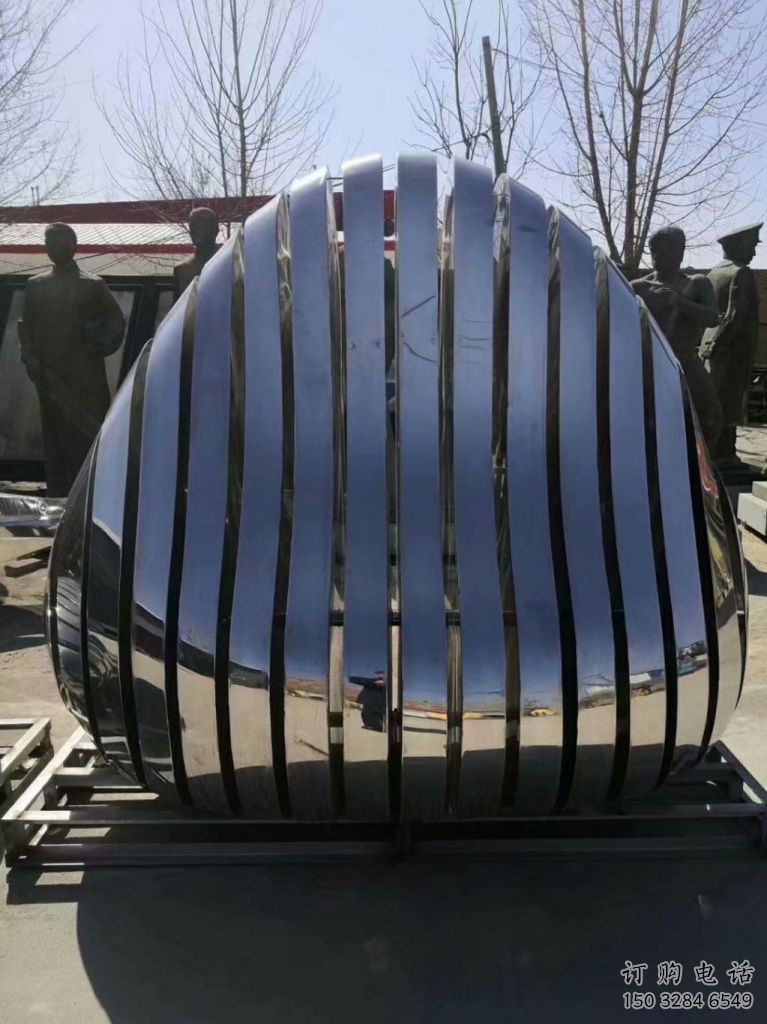 現(xiàn)代凳子雕塑廠家 大型別墅區(qū)擺件 鏡面不銹鋼凳子雕塑廠