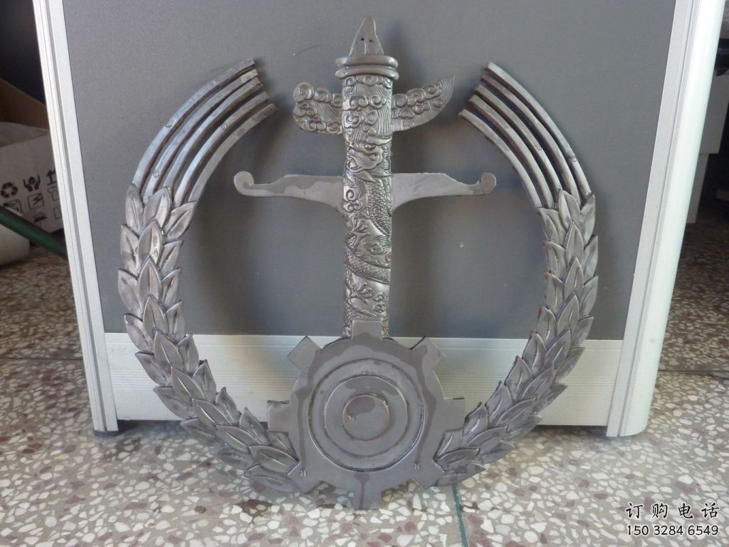 園林校徽雕塑廠家 現代校園小品 中式校徽雕塑廠