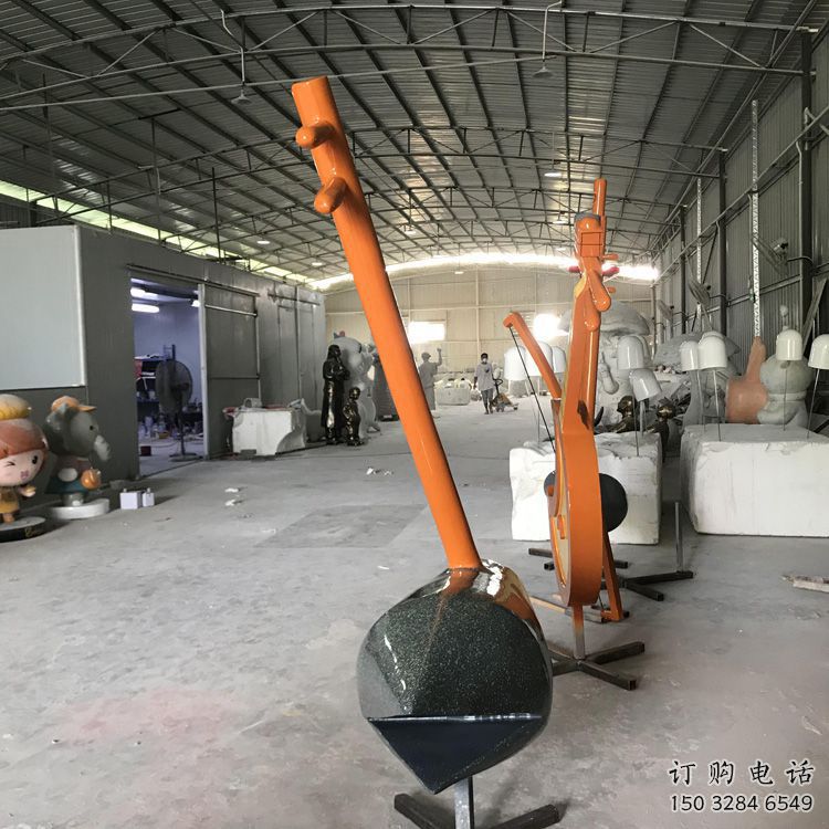 街道二胡雕塑廠家 現代擺件 烤漆二胡雕塑廠