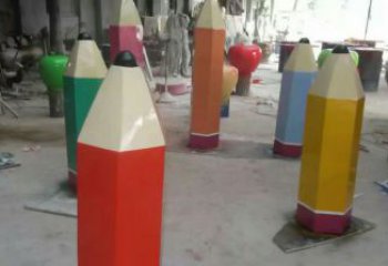 彩繪鉛筆雕塑廠家 抽象創意擺件 街頭不銹鋼鉛筆雕塑加工廠