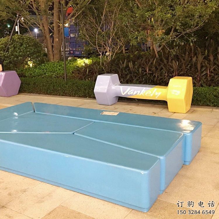 創(chuàng)意啞鈴雕塑廠家 抽象小品 公園不銹鋼啞鈴雕塑廠