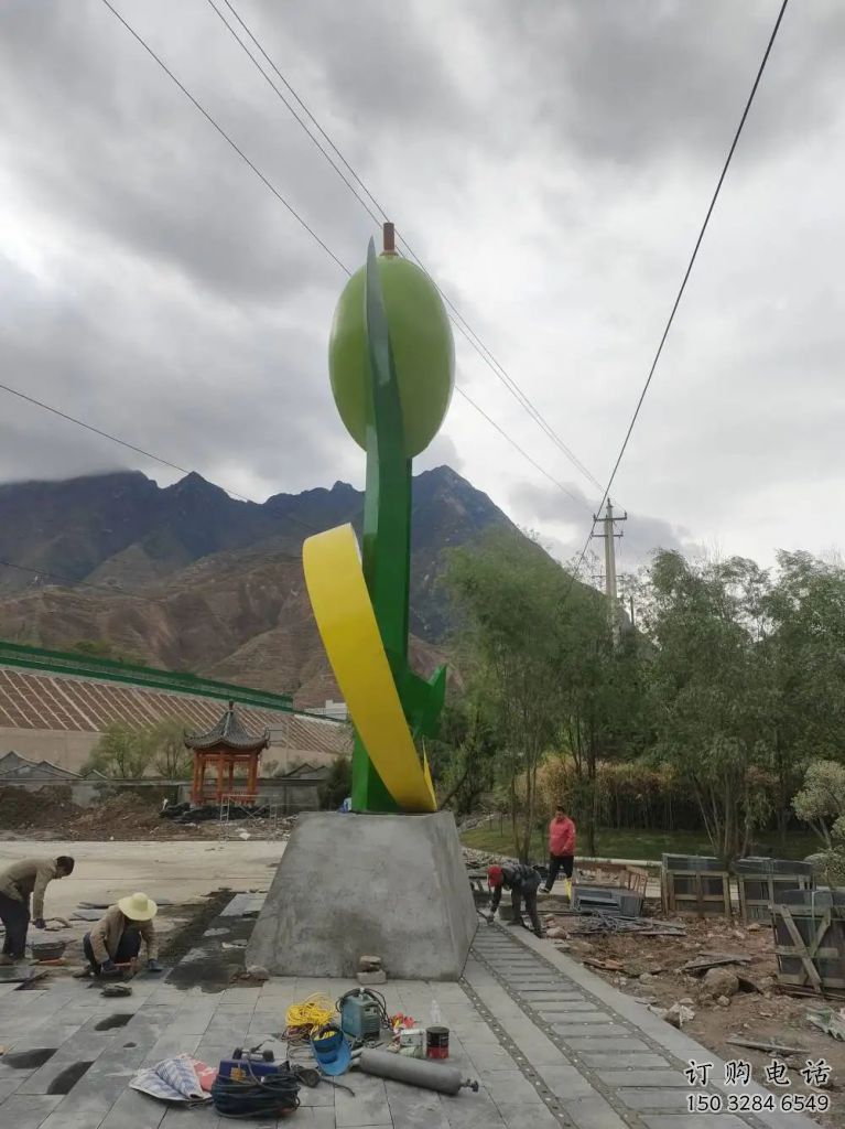 廣場果樹雕塑廠家 公園抽象小品 烤漆不銹鋼果樹雕塑廠