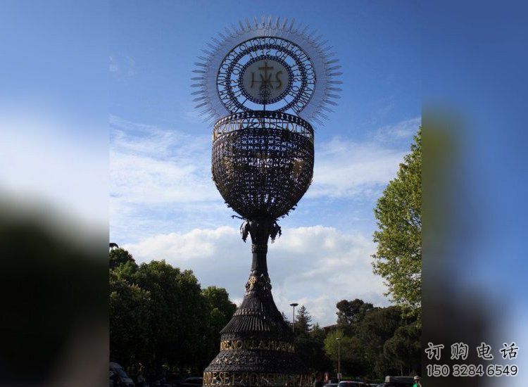 廣場獎杯雕塑廠家 現代創意小品 戶外不銹鋼獎杯雕塑工廠