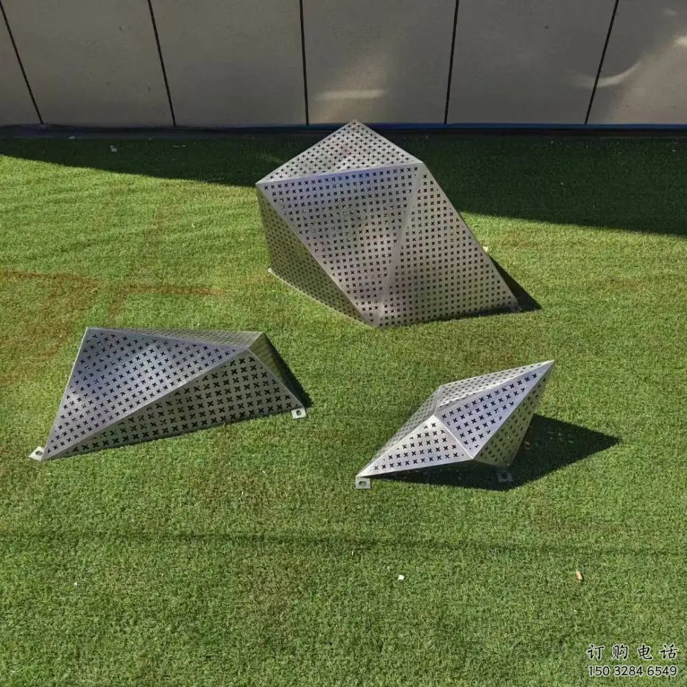 鏤空景觀石雕塑廠家 園林小品 住宅小區不銹鋼景觀石雕塑定做