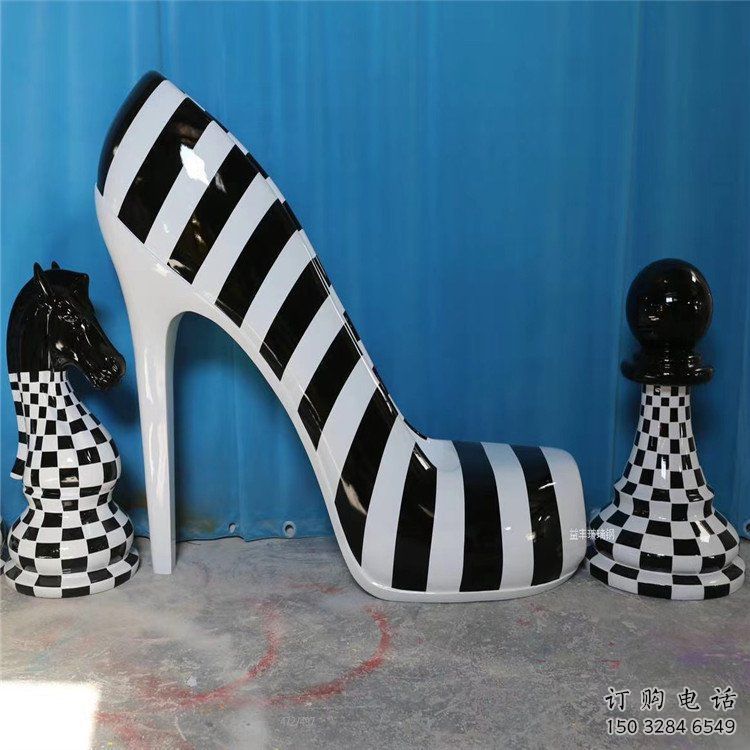 創意高跟鞋雕塑廠家 歐式小品 公園高跟鞋雕塑廠
