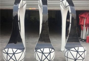 現代高跟鞋雕塑廠家 大型別墅區擺件 彩繪高跟鞋雕塑廠