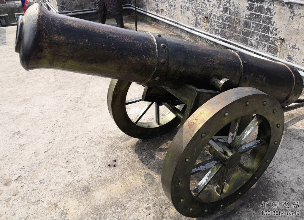 仿古炮雕塑廠家 草地小品 房地產(chǎn)炮雕塑廠