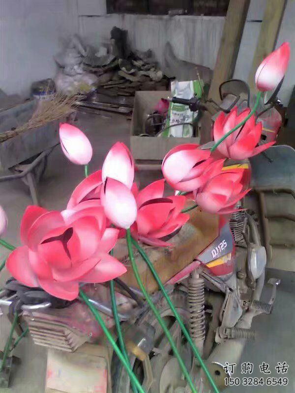 彩繪睡蓮雕塑廠家 懸空擺件 街頭不銹鋼睡蓮雕塑廠