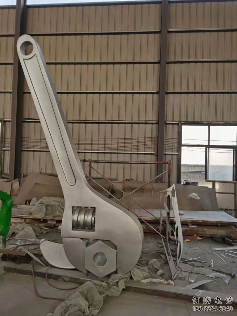 大型螺釘雕塑廠家 鍛造小品 鏡面不銹鋼螺釘雕塑廠