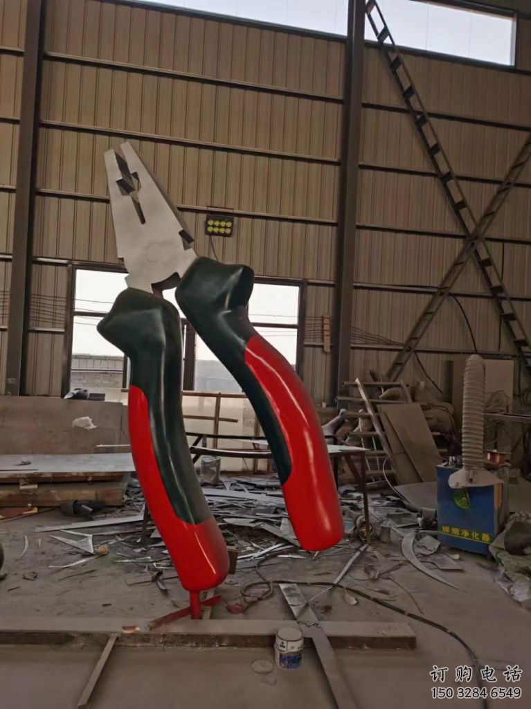 抽象螺釘?shù)袼軓S家 歐式公園小品 戶(hù)外不銹鋼螺釘?shù)袼軓S