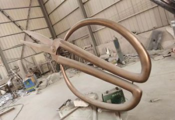 廣場剪刀雕塑廠家 公園仿古小品 抽象不銹鋼剪刀雕塑廠