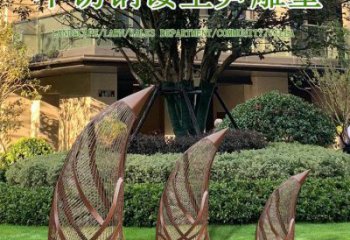 異形竹筍雕塑廠家 現(xiàn)代公園小品 鏤空不銹鋼竹筍雕塑廠