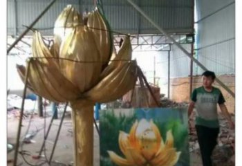 彩繪金蓮雕塑廠(chǎng)家 現(xiàn)代擺件 街頭不銹鋼金蓮雕塑廠(chǎng)
