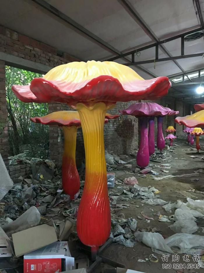 大型蘑菇雕塑廠家 烤漆小品 戶外不銹鋼蘑菇雕塑價格