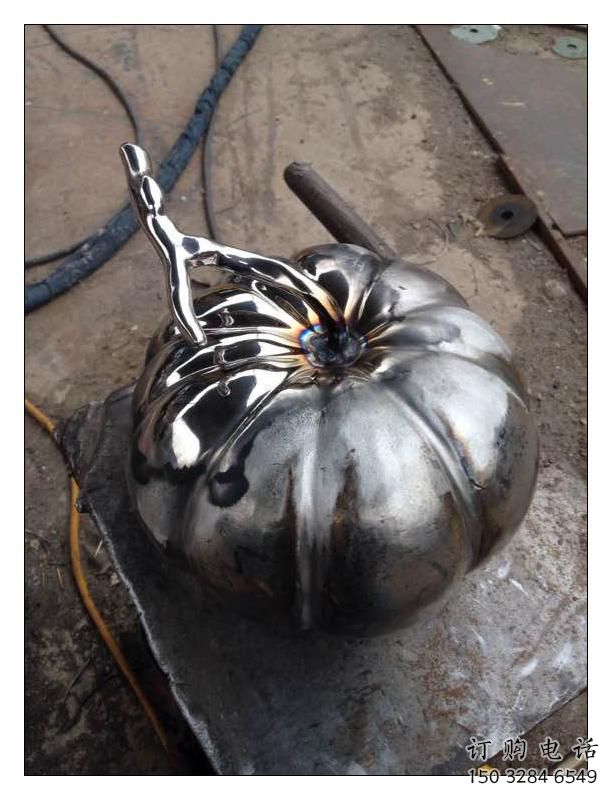 大型商場南瓜雕塑廠家 仿真蔬菜擺件 鏡面不銹鋼南瓜雕塑廠