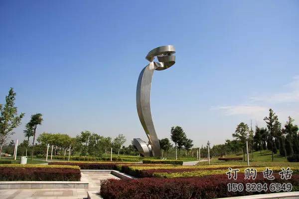 拉絲如意雕塑廠家 鏤空創(chuàng)意擺件 別墅區(qū)不銹鋼如意雕塑廠