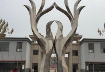 異形心形雕塑廠家 現(xiàn)代校園小品 校園不銹鋼心形雕塑廠