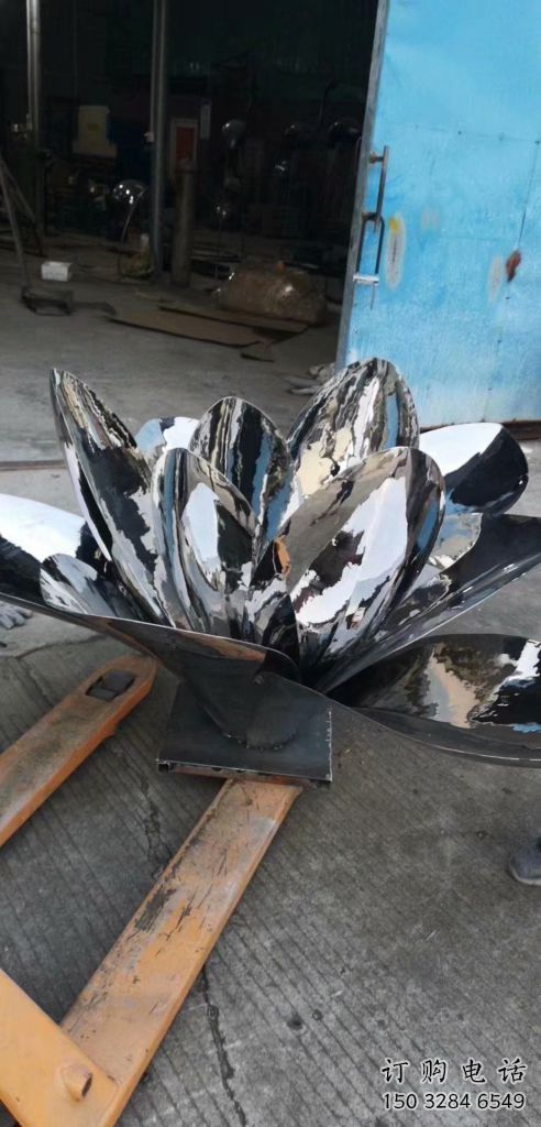異形并蒂蓮雕塑廠家 現代小品 廣場不銹鋼并蒂蓮雕塑定制