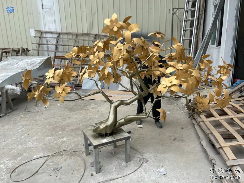 大型搖錢樹雕塑廠家 鍛造小品 創(chuàng)意不銹鋼搖錢樹雕塑廠
