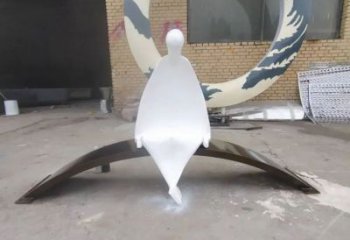 創(chuàng)意女人雕塑廠家 烤漆小品 公園不銹鋼女人雕塑價格