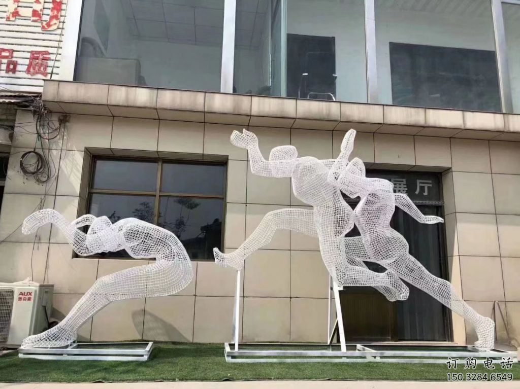 大型跑步雕塑廠家 鏤空小品  不銹鋼鏤空跑步雕塑價格