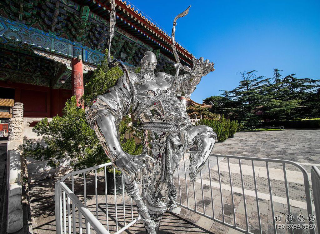 鍛造老頭雕塑廠家  公園小品 戶外不銹鋼老頭雕塑工廠