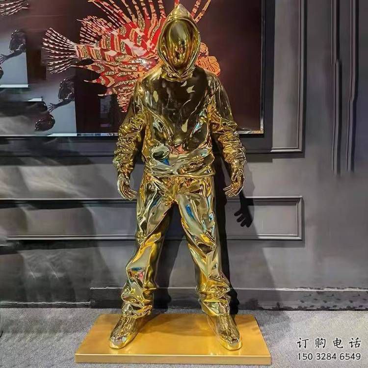 現代男子雕塑廠家  烤漆小品  戶外不銹鋼男子雕塑特點