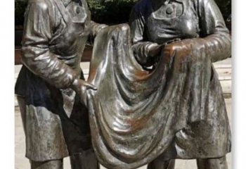 戶外女工雕塑廠家 噴漆小品  仿真烤漆女工雕塑