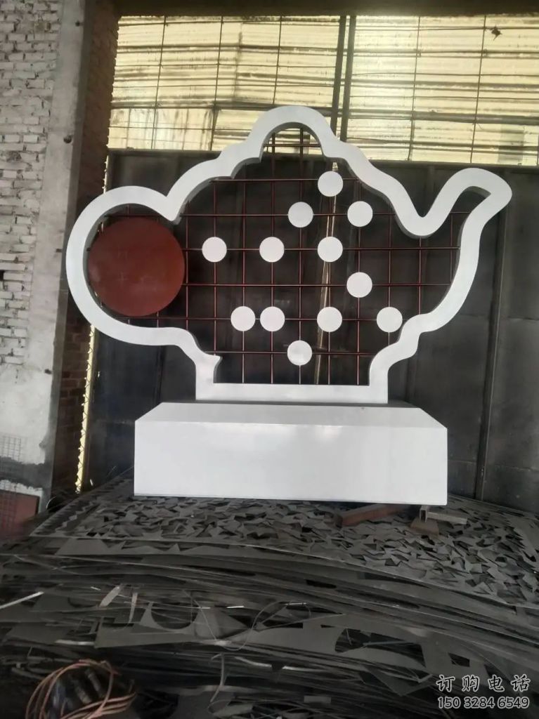 房地產(chǎn)地標(biāo)雕塑廠家 剪影公園擺件 鏤空不銹鋼地標(biāo)雕塑小品