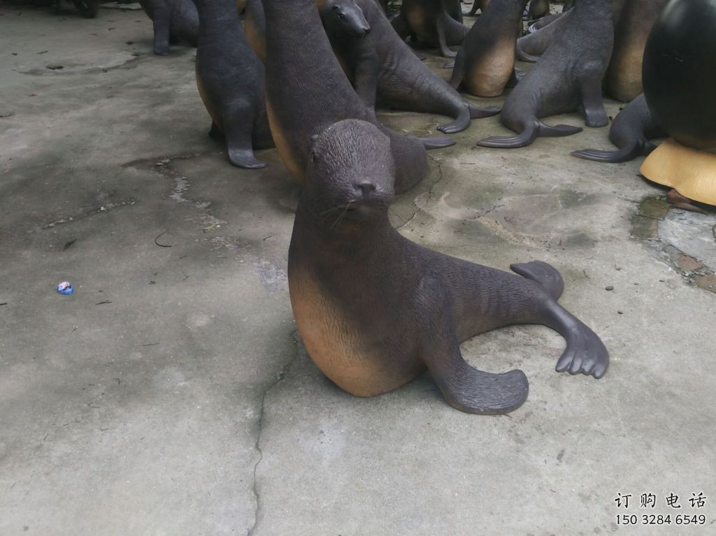 酒店海豹雕塑承接 庭院仿真雕塑 彩繪小品