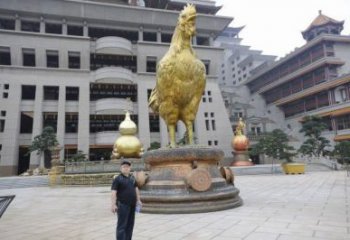 西藏操場小雞雕塑，景觀題材，鍍銅工藝