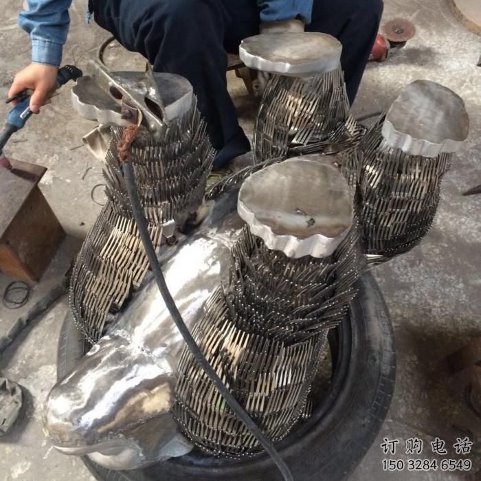 江蘇農(nóng)村猩猩雕塑，發(fā)光主題，噴砂工藝