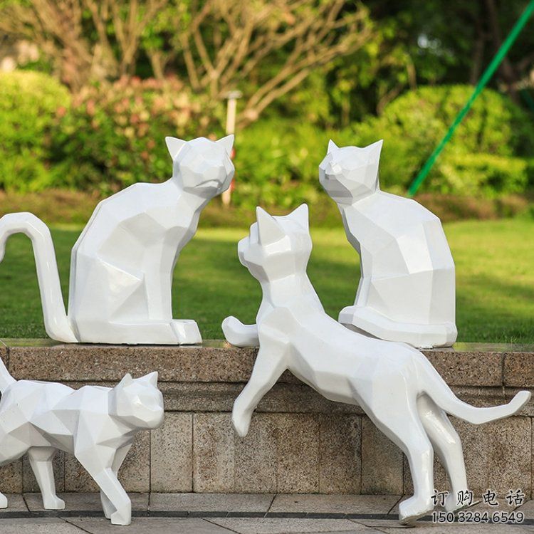 廣場貓咪雕塑價格，卡通水景雕塑，抽象效果