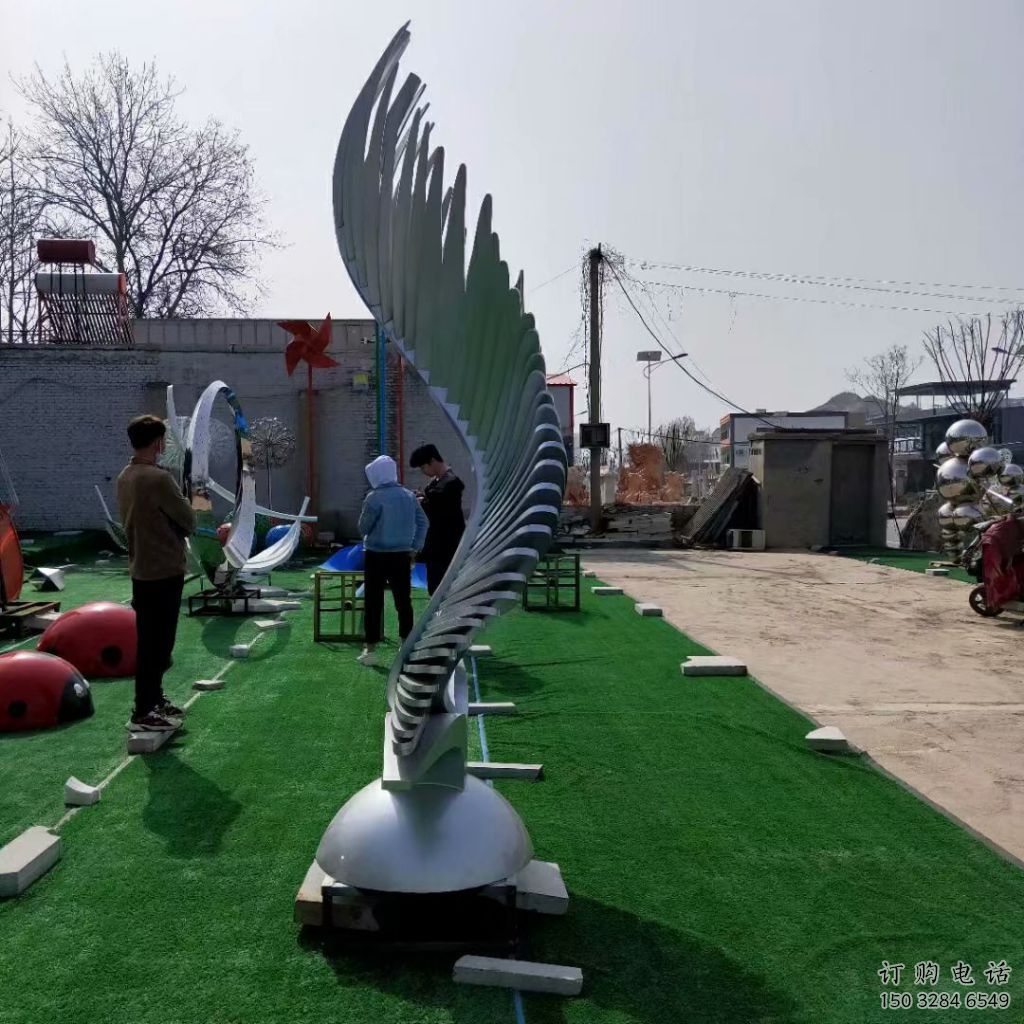 校園翅膀雕塑供應商，拉絲景觀雕塑，抽象主題