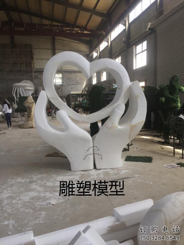 愛(ài)心雕塑制造商 仿真愛(ài)情雕塑 烤漆雕塑