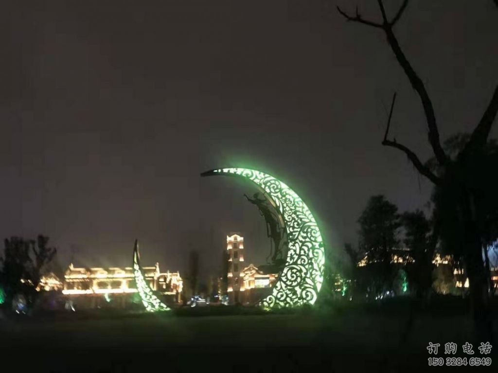 景觀月亮雕塑加工廠(chǎng)家，鍍銅景觀雕塑，鍍銅工藝