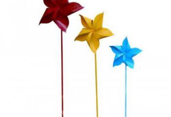 大門(mén)口風(fēng)車(chē)雕塑預(yù)選 發(fā)光公園旋轉(zhuǎn)雕塑 仿真旋轉(zhuǎn)雕塑