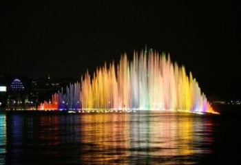 電影波光噴泉雕塑，噴泉雕塑供應