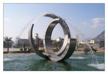 圓環噴泉雕塑廠家，地面旱地噴泉雕塑制作