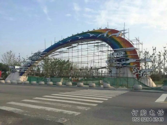 云朵大雁大門雕塑，地域形象美陳，烤漆工藝制作