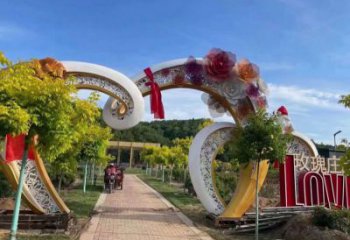 心形大門雕塑，創(chuàng)意設(shè)計，戶外不銹鋼拱門雕塑