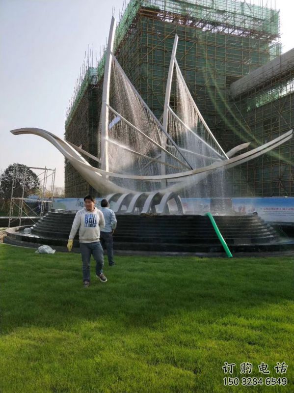 帆船噴泉雕塑，水景水秀組合，旱地帆船噴泉雕塑廠家