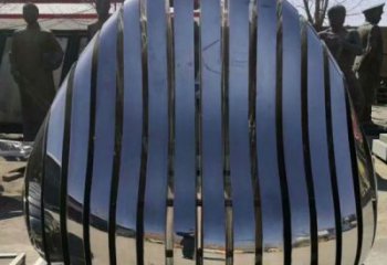 小區(qū)坐凳雕塑，拉絲景觀雕塑，抽象效果