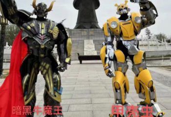 動漫牛魔王機器人雕塑