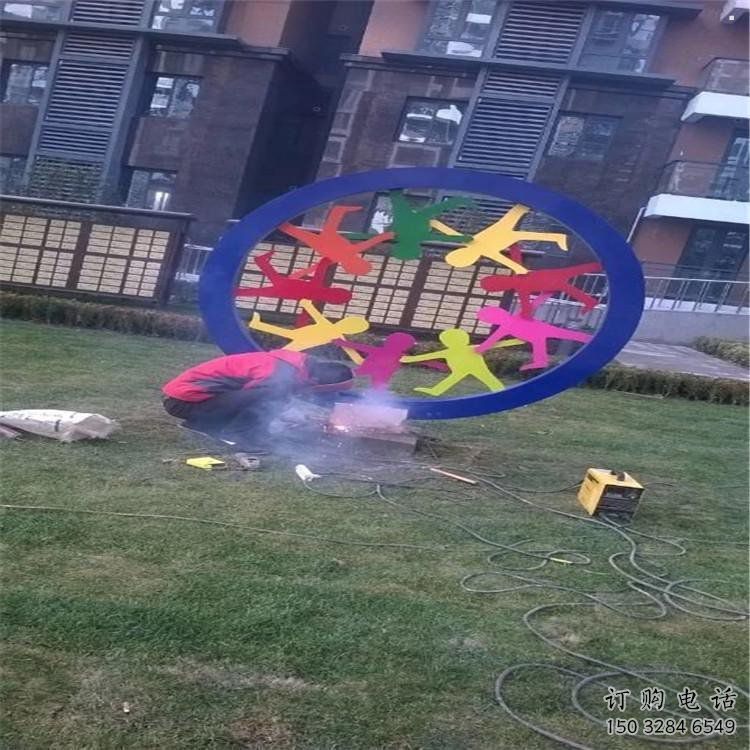 彩繪地球雕塑生產，景區案例，烤漆地球天使雕塑優選