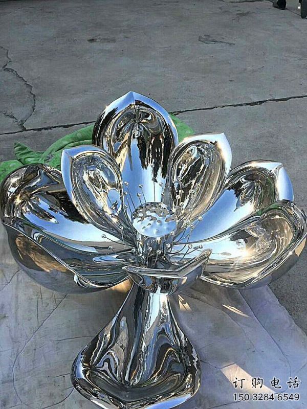 荷花雕塑制作廠家，白鋼組合，公共鏡面荷花雕塑優選