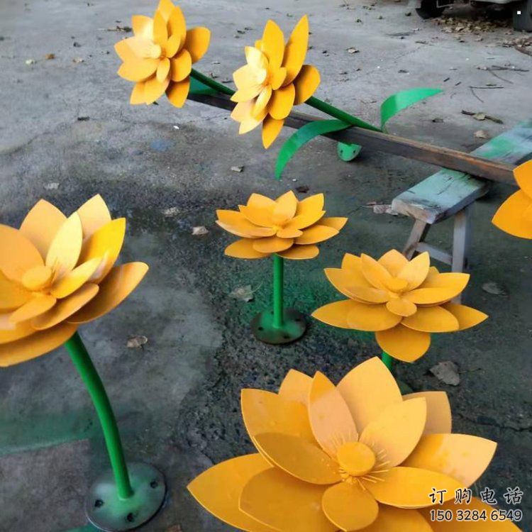 黃蓮花雕塑精選，室外軟裝，烤漆黃蓮花雕塑廠家