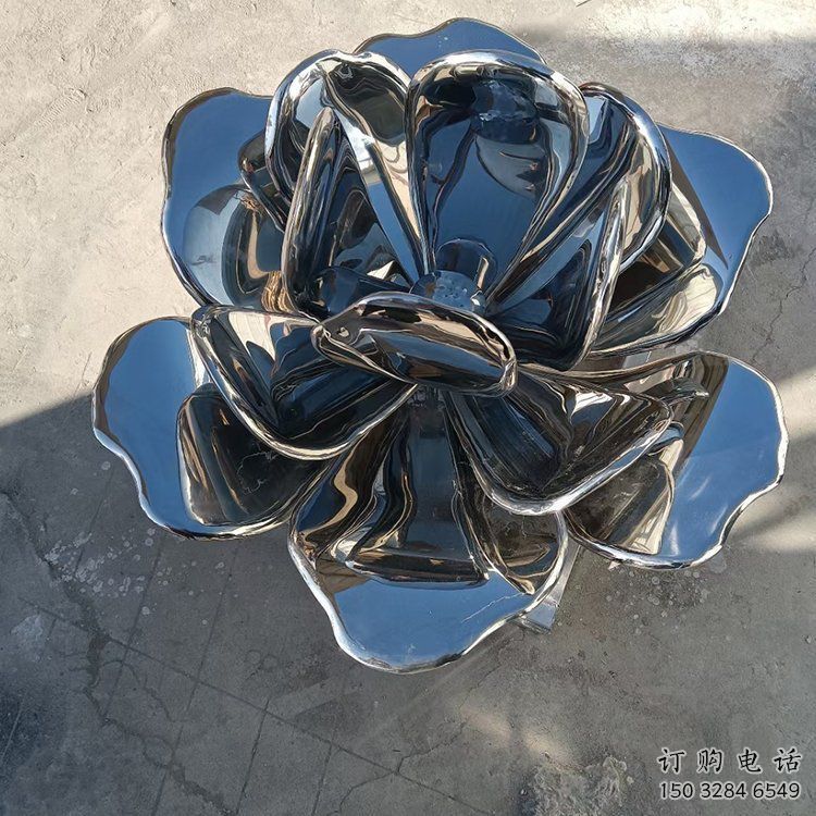 戶外蓮花擺放，水景雕塑，鏡面蓮花雕塑主題廠家