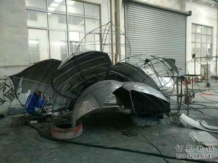 蓮花雕塑批發，鍛造工藝，不銹鋼蓮花雕塑廠家承接