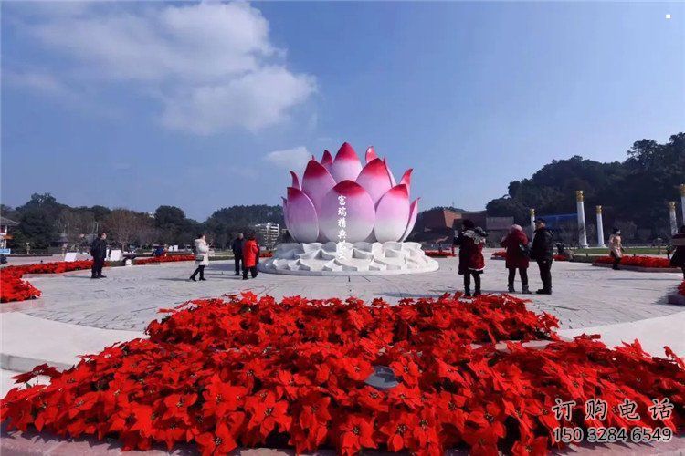 烤漆蓮花雕塑廠家，小區(qū)雕塑，不銹鋼蓮花噴泉雕塑優(yōu)價